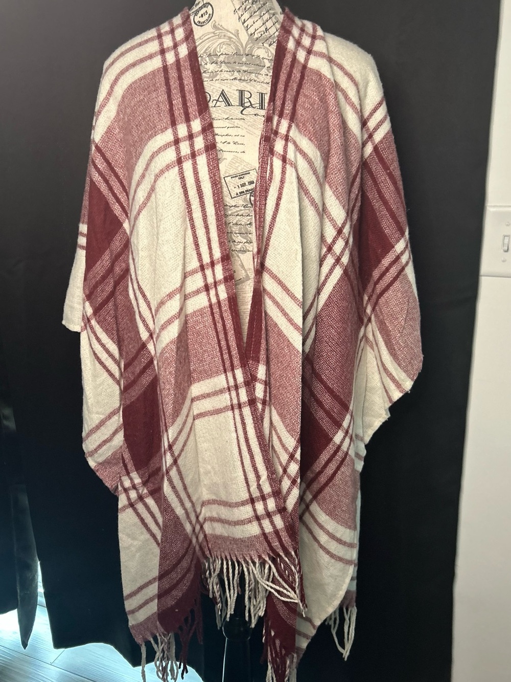 Women’s Banana Republic Plaid Wrap (OS)